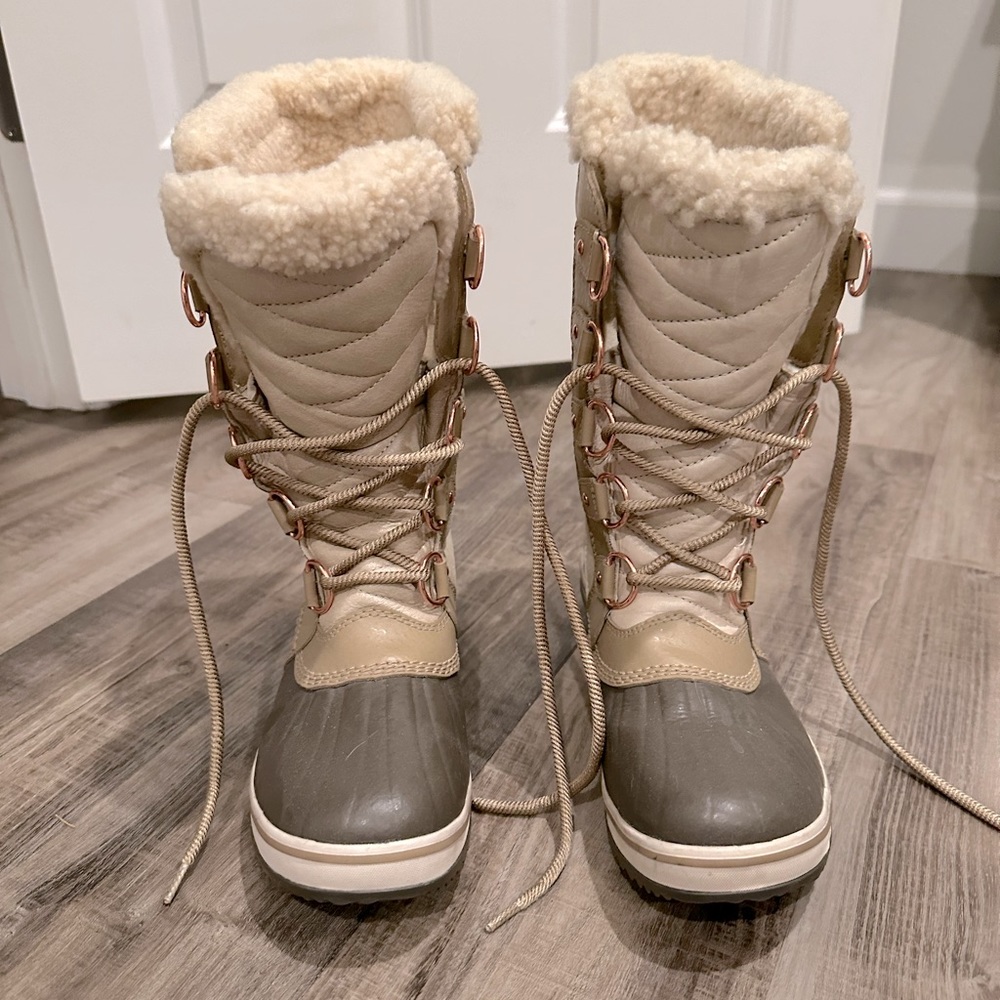 Sorel Joan of Arc Winter Boots